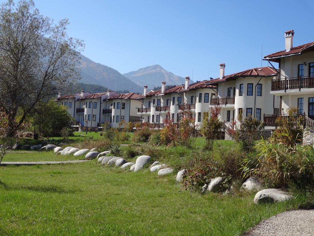 Pinerose Resort Bansko Esterno foto