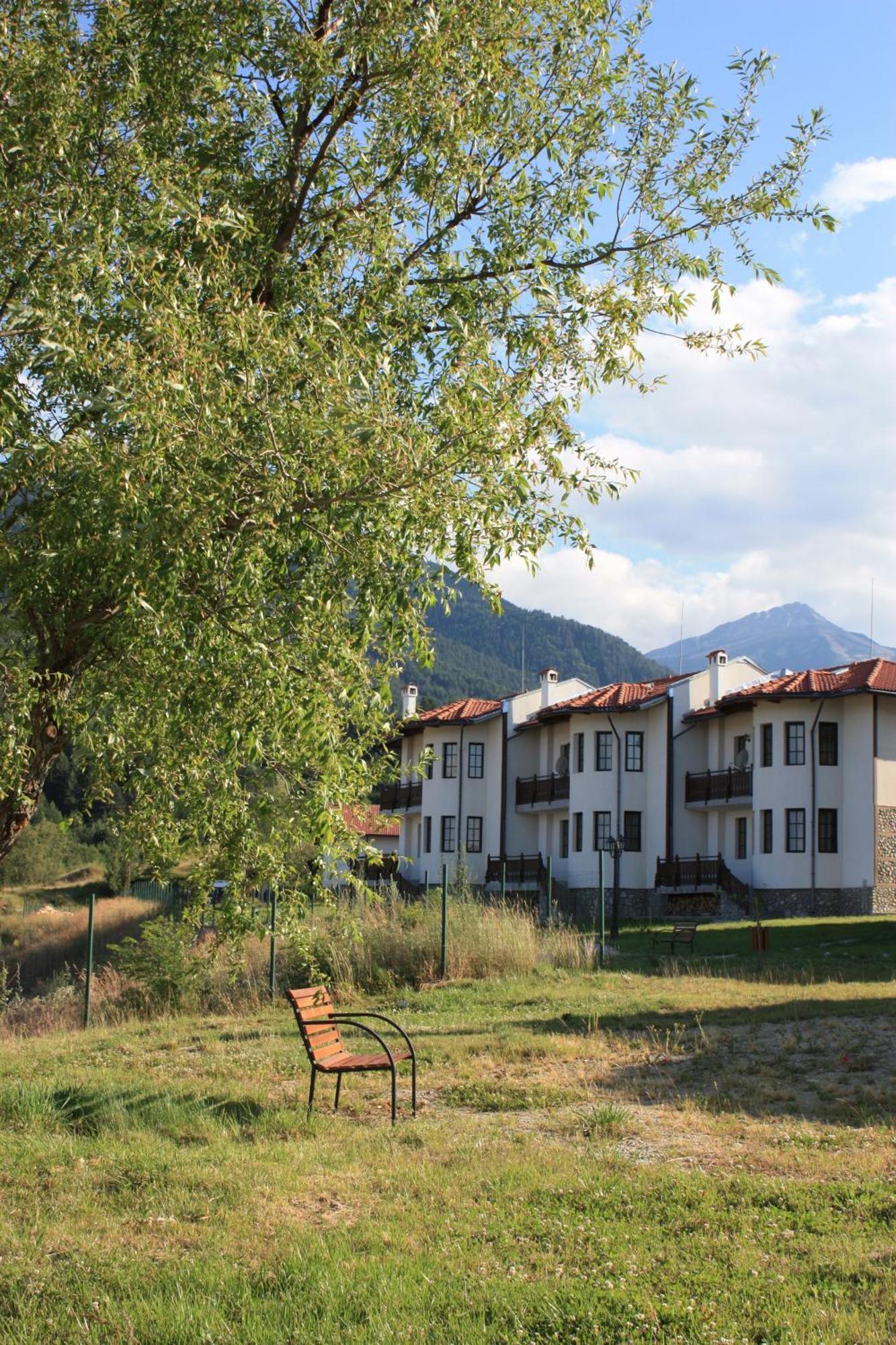 Pinerose Resort Bansko Esterno foto