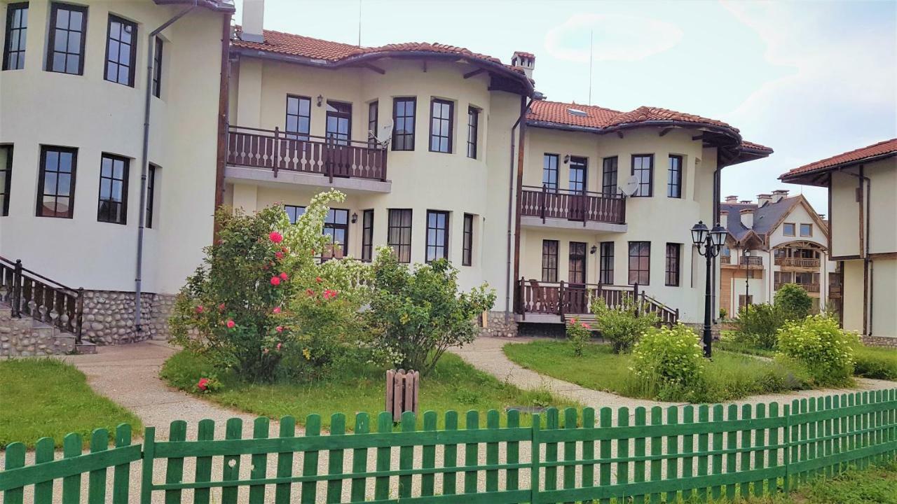 Pinerose Resort Bansko Esterno foto