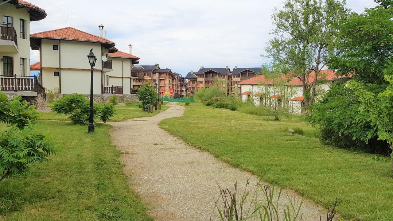 Pinerose Resort Bansko Esterno foto