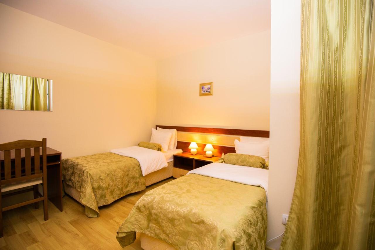 Pinerose Resort Bansko Esterno foto